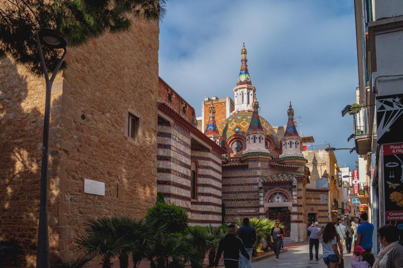 Apartments Sant Lluis Center, 2 Min Walk From The Sea Lloret de Mar Esterno foto